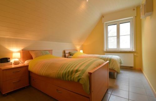 Lampernisse Villa | Sun-kissed Villa in Diksmuide with Garden, Sauna