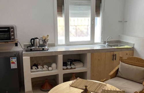 Tamrhakht Apartment | Sun & surf studio