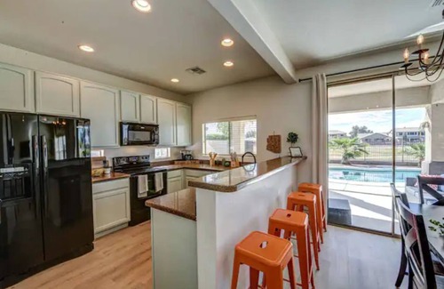 Villages At Queen Creek House | Sun, Swim, Golf, Eat Repeat!