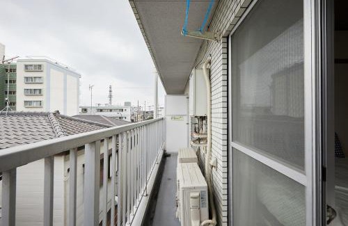 Ichikawa Apartment | Sun white Gyoutoku 303
