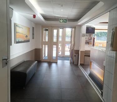 Brandwag Hotel | SUN1 BLOEMFONTEIN