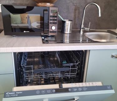 Pisa Apartment | Sunbath House Pisa - Free Parking - Near Pisa Center