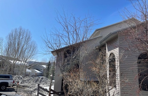 Steamboat Springs Condo | Sunburst Resort Steamboat Springs 2 BDR/2BTH beautiful spacious condo