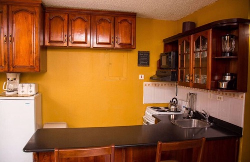 Ocho Rios Apartment | Sunburst Studio Suite @ Sandcastles Resort