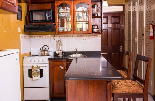 Ocho Rios Apartment | Sunburst Studio Suite @ Sandcastles Resort