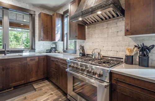 Cle Elum House | Suncadia 5 Bdrm Home on the Golf Course with Great Outdoor Entertainment