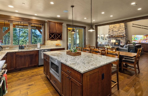 Roslyn House | Suncadia Sunset Lodge on River Ridge