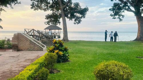 Mangochi House | Sungeni Cottage @ Lake Malawi