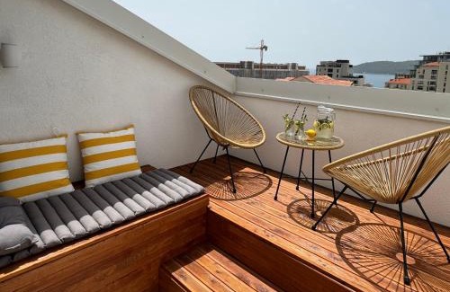 Becici Apartment | SunJourney Apartment SEA view