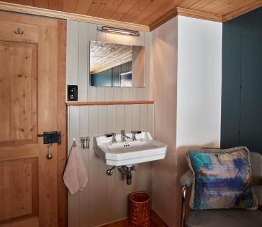 Saas im Prattigau Ski Chalet | Sunneschy