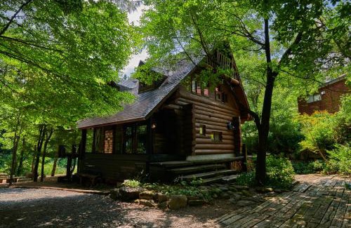 Otari-mura Ski Chalet | SUNNSNOW Loghouse