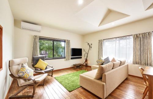 Otari-mura Ski Chalet | Sunnsnow Tall house