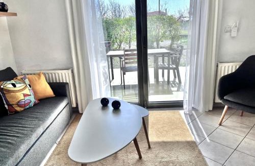 Komotini Apartment | SUNNY 2, Two-bedroom house with parking