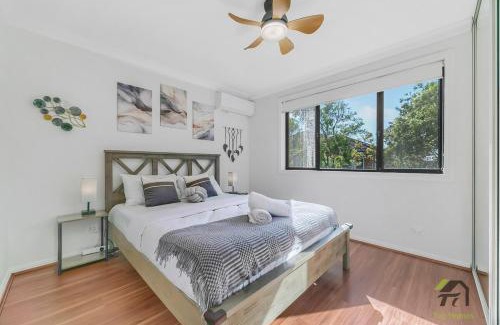 Blacktown House | Sunny and Vibrant Home