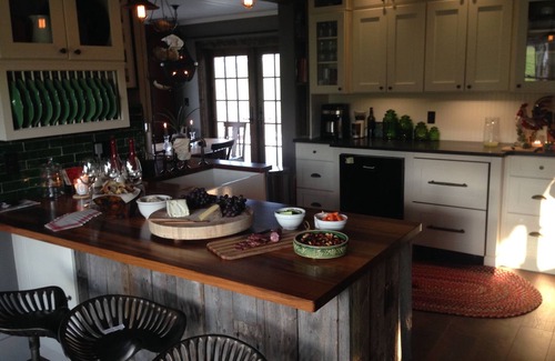 Narrowsburg House | SUNNY and WARM - Spacious and Luxe Farmhouse