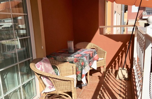 Playa San Juan Apartment | Sunny apartment close to the sea with WIFI, Playa San Juan Apartment Emma