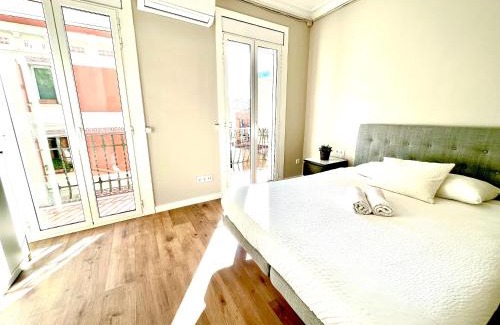 la Vila de Gracia Apartment | Sunny apartment Gracia - Joanic Renovated