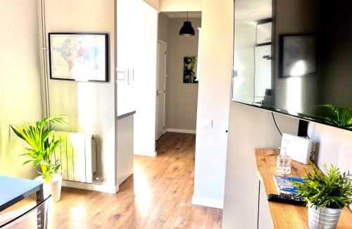 la Vila de Gracia Apartment | Sunny apartment Gracia - Joanic Renovated