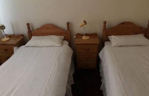 Courtown House | Sunny Bungalow