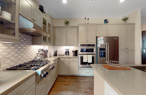 Serra Mesa Apartment | Sunny City Living