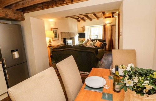 Staindrop Cottage | Sunny Cottage