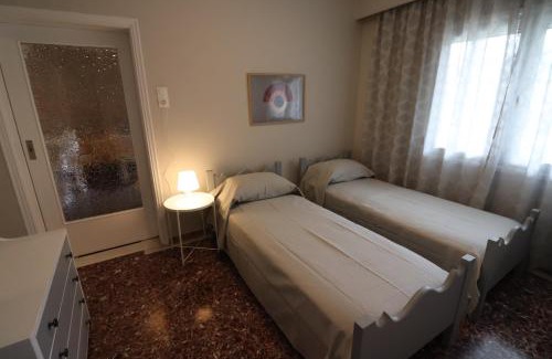 Spata-Artemida House | Sunny Cottage near the beach