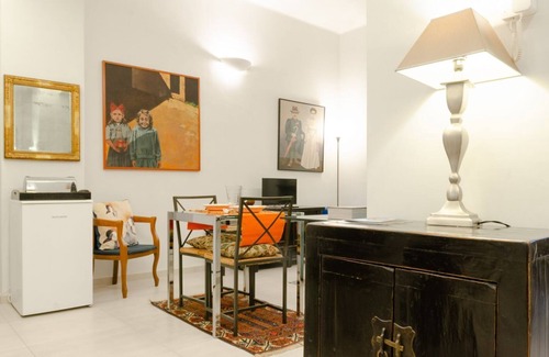 Borgo Po Apartment | Sunny Days by HappyHosTorino