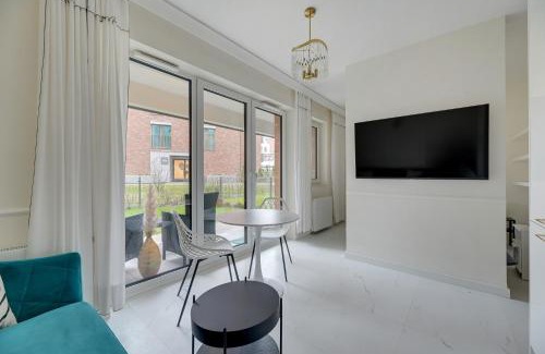 Emaus Apartment | Sunny Garden by Grand Apartments