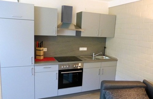 Bad Zwischenahn Apartment | Sunny, ground-floor apartment, as good as new for 1 to 2 people
