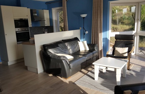 De Panne Apartment | Sunny ground floor apartment with terrace, garden and view of the dunes