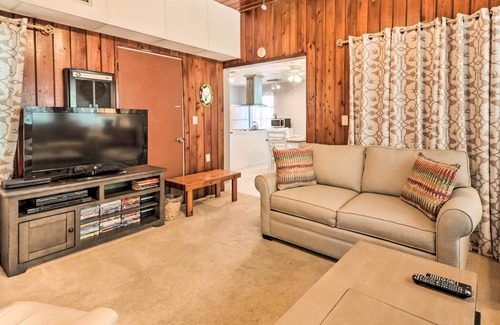 Holly Hill House | Sunny Home w/Porch Near Halifax River & Beach!