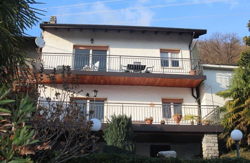 Agra Apartment | SUNNY VACATION APARTMENTS IN A QUIET LOCATION WITH A FANTASTIC LAKE VIEW