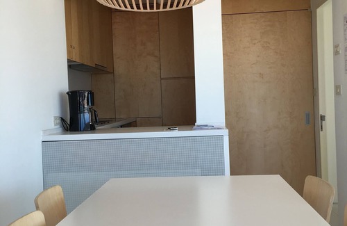 Sint-Idesbald Apartment | Sunny, modern corner apartment with frontal sea view