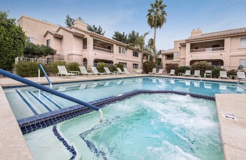 Central Scottsdale Condo | Sunny Monthly Scottsdale McCormick Ranch 2bd 2 ba Clean Condo Heated Pool