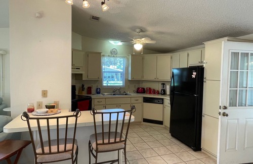 The Villages House | Sunny open-layout retreat with modern flair and pet-friendly charm