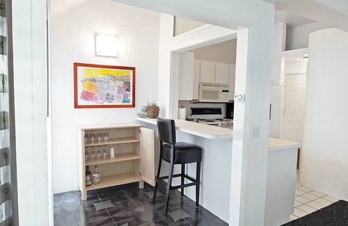 Millcreek Condo | SUNNY QUIET MOUNTAIN VIEWS AT BASE OF CANYONS BY SKI RESORTS, PARK, REC CENTER.