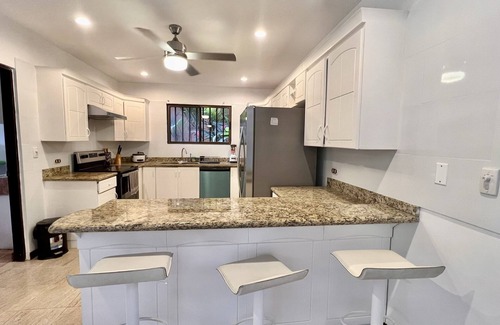 Barrio Los Villalobos Condo | Sunny Retreat: Spacious 3BR/2.5BA Condo Steps from Jaco Beach Bliss