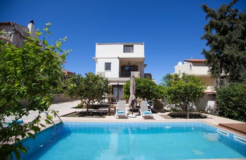 Asgourou Villa | Sunny Rhodes Villa