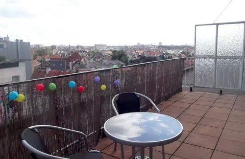 Borgerhout Apartment | Sunny Rooftop Apartment