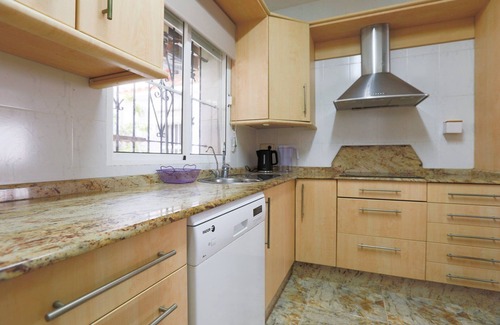 Los Nietos Apartment | Sunny Seaside Getaway in Mar Menor