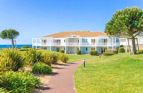 Chateau-d'Olonne Apartment | Sunny Stay by the Atlantic