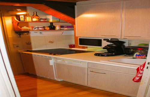 Siegsdorf Apartment | Sunny Stay with Mountain