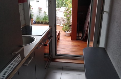 Weende Apartment | Sunny studio oasis