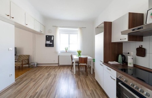 Ljubljana Apartment | Sunny Villa Apartments