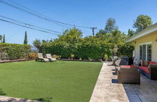 Woodland Hills House | SunnyHill Escape