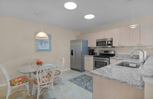 Woodbury Villa | SunnyPeace Retreat