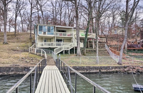Sunrise Beach House | Sunrise Beach Cottage with Dock and Boat Launch!