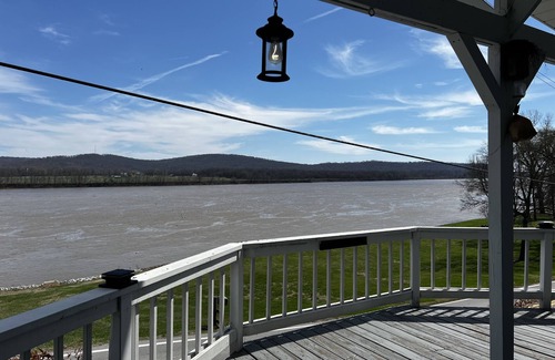Derby House | Sunrise Cottage - New Listing w/River Access