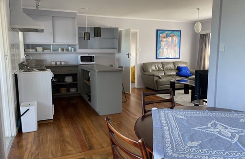 Haumoana Cottage | Sunrise Cottage