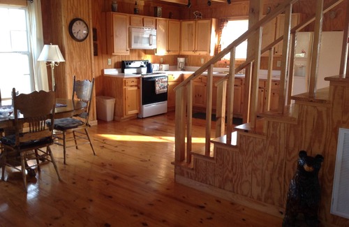 McMinnville Cabin | Sunrise Mountain Cabin with the most amazing view